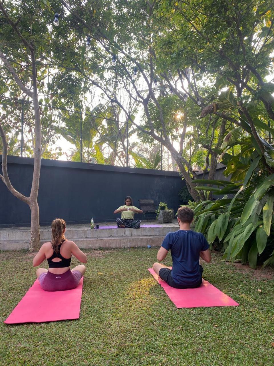 Lush Ayu Villa Ja-Ela Luaran gambar